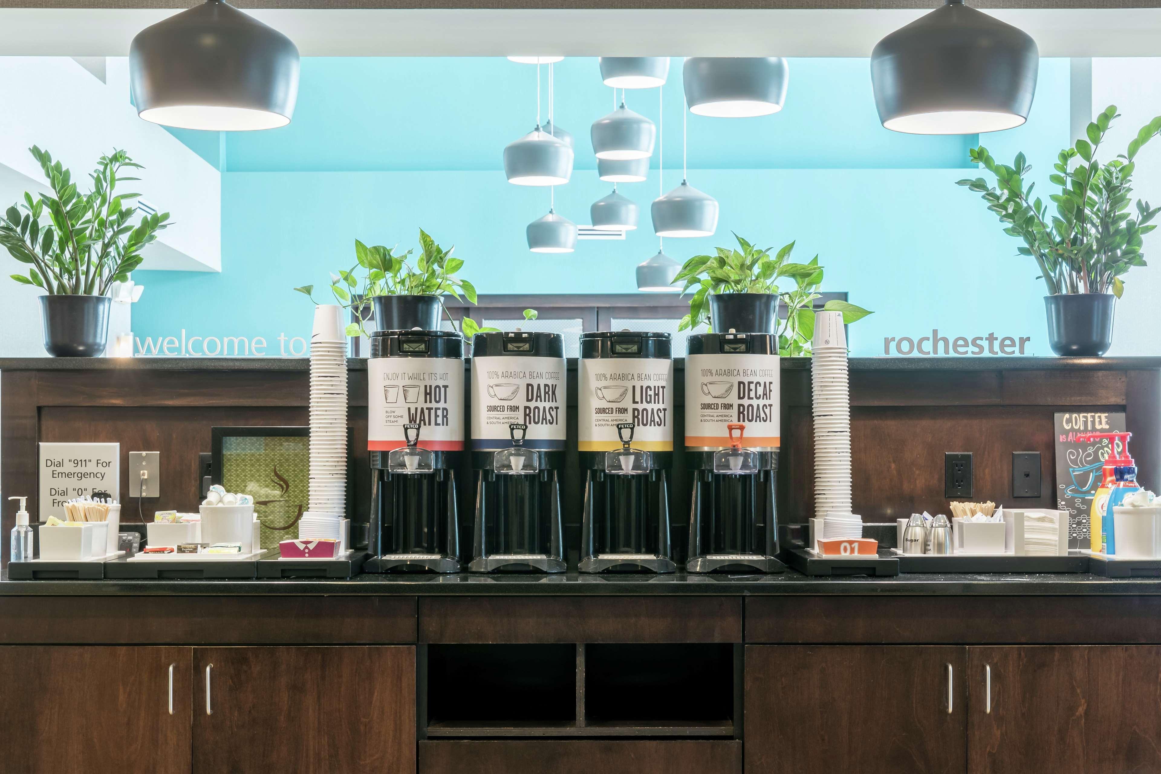 Hampton Inn & Suites Rochester-North Esterno foto
